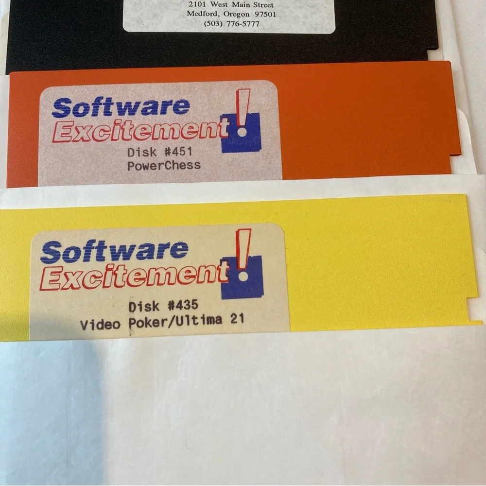 UNTESTED 5.25” Floppy Disk Disc Misc Lot of 17 Vintage Games Software Media 80s